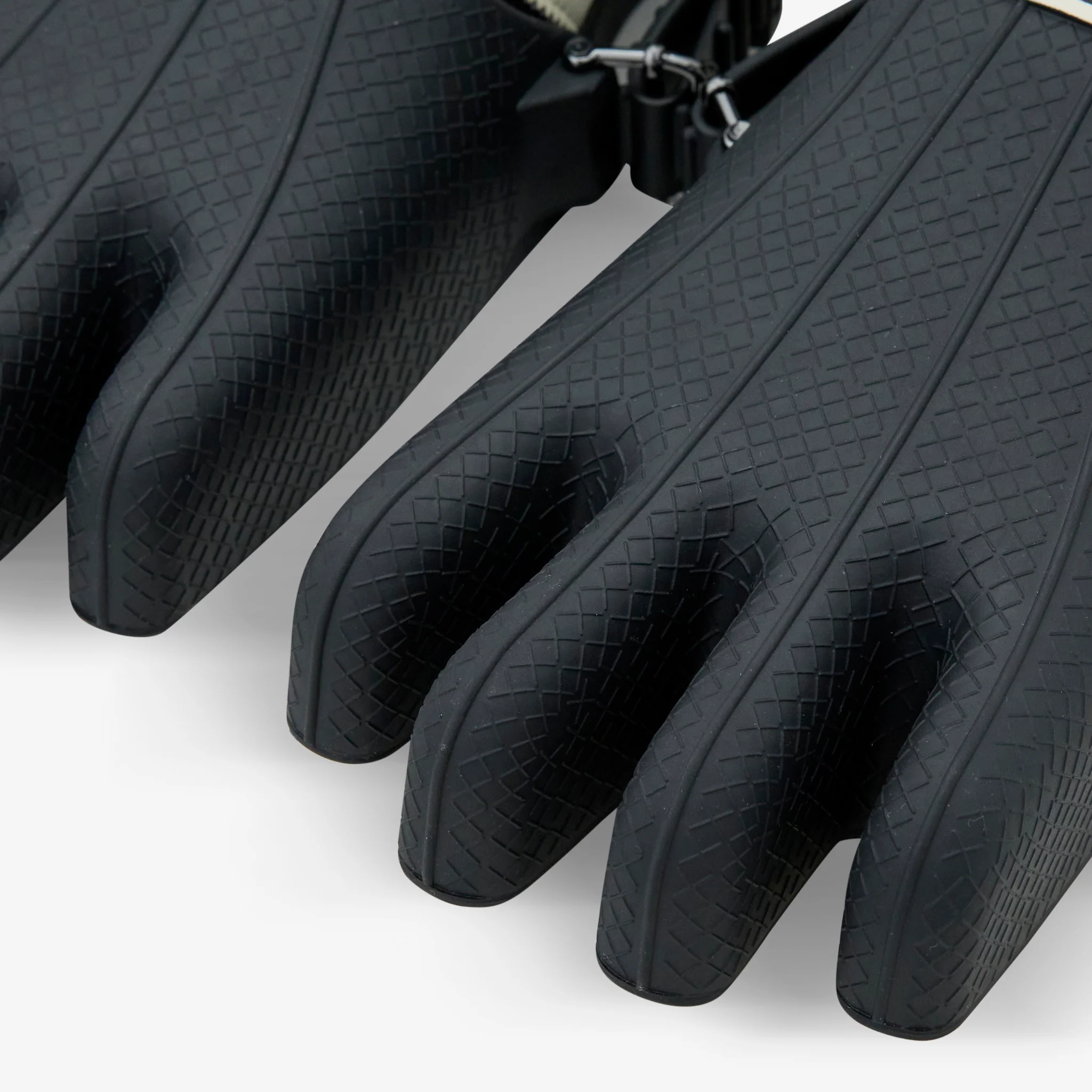 Avavav x Women's Superfinger Superstar Core Black | Cream White | Core Black - Image 6