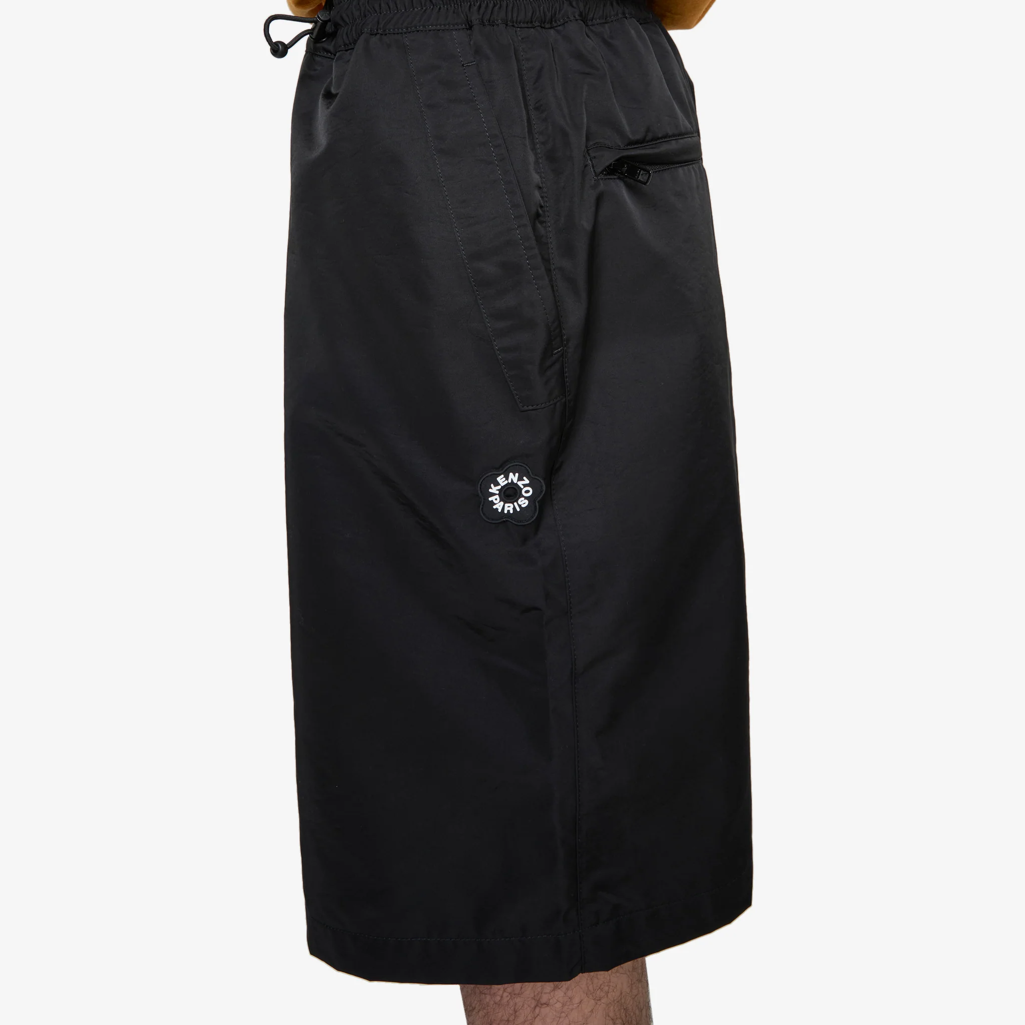 'Boke Flower 2.0' Technical Embroidered Short Black - Image 2