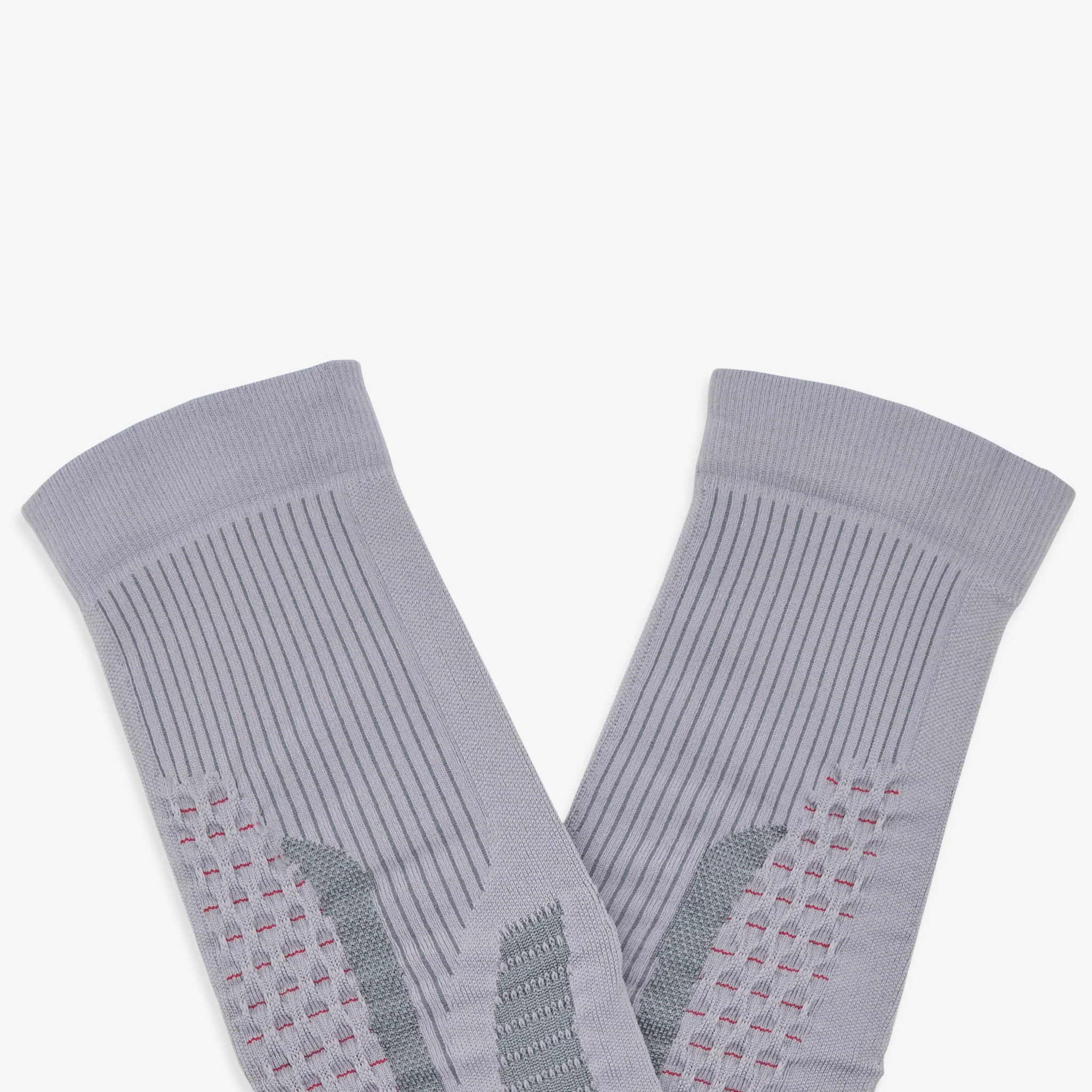 Bones Logo Q Skin Technical Socks Grey - Image 2