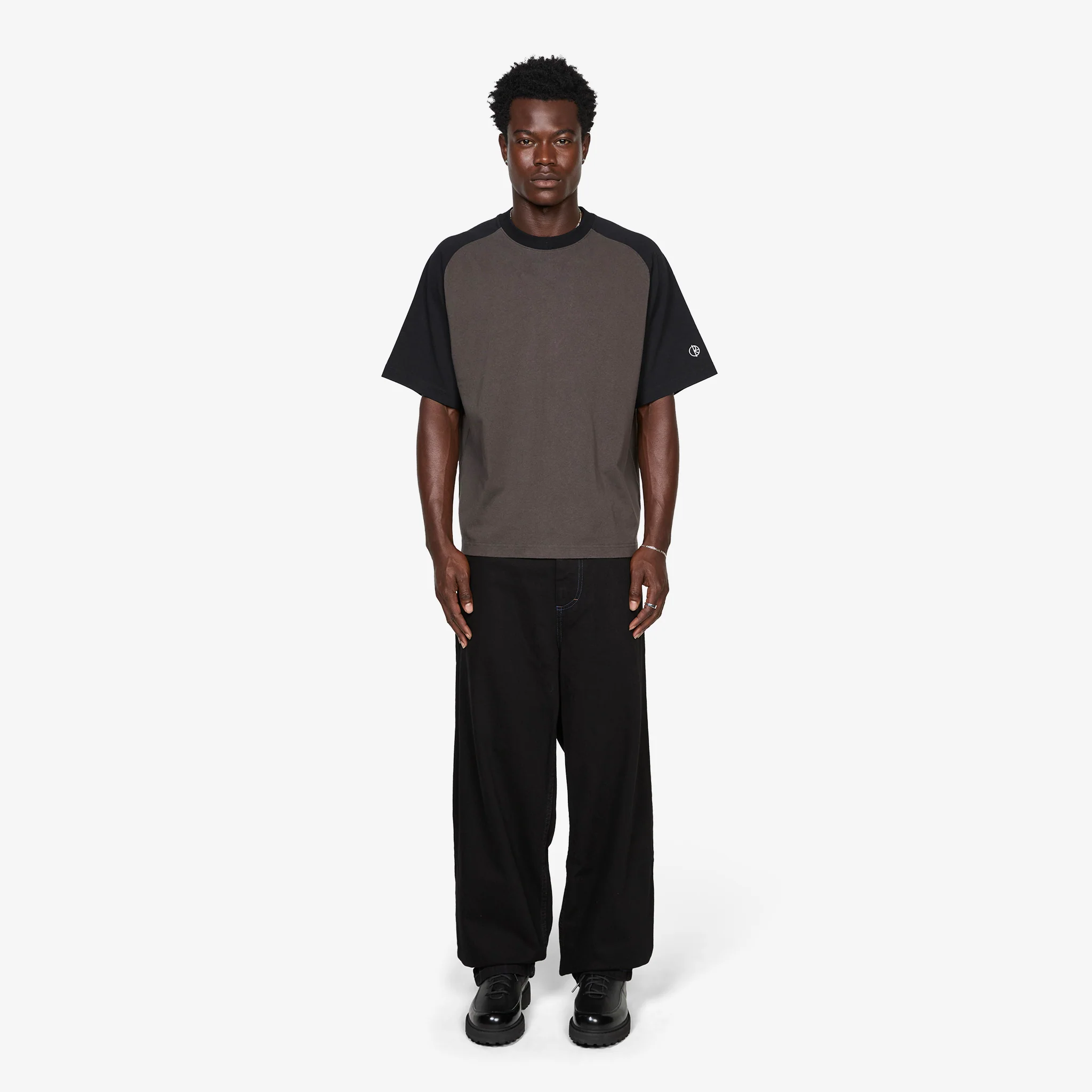 Doe T-Shirt Dirty Black | Black - Image 4