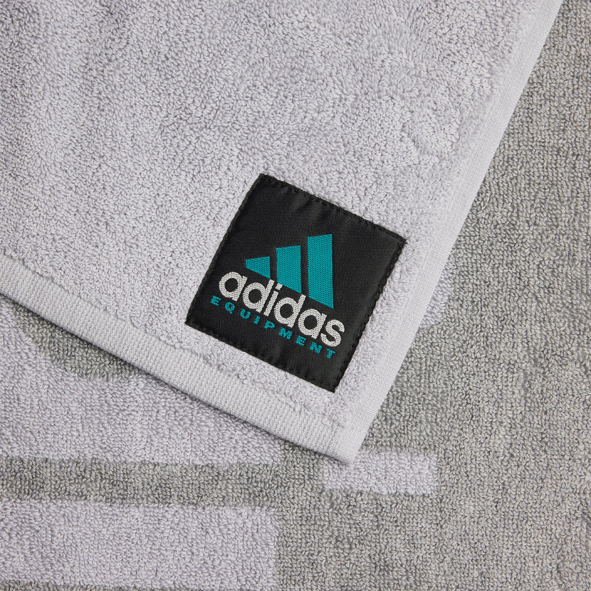 EQT Towel Light Grey Heather - Image 2
