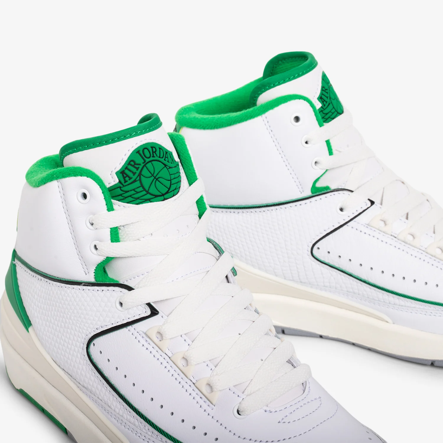 Grade School Air Jordan 2 Retro White | Lucky Green | Sail | Lt Steel Grey - Image 3
