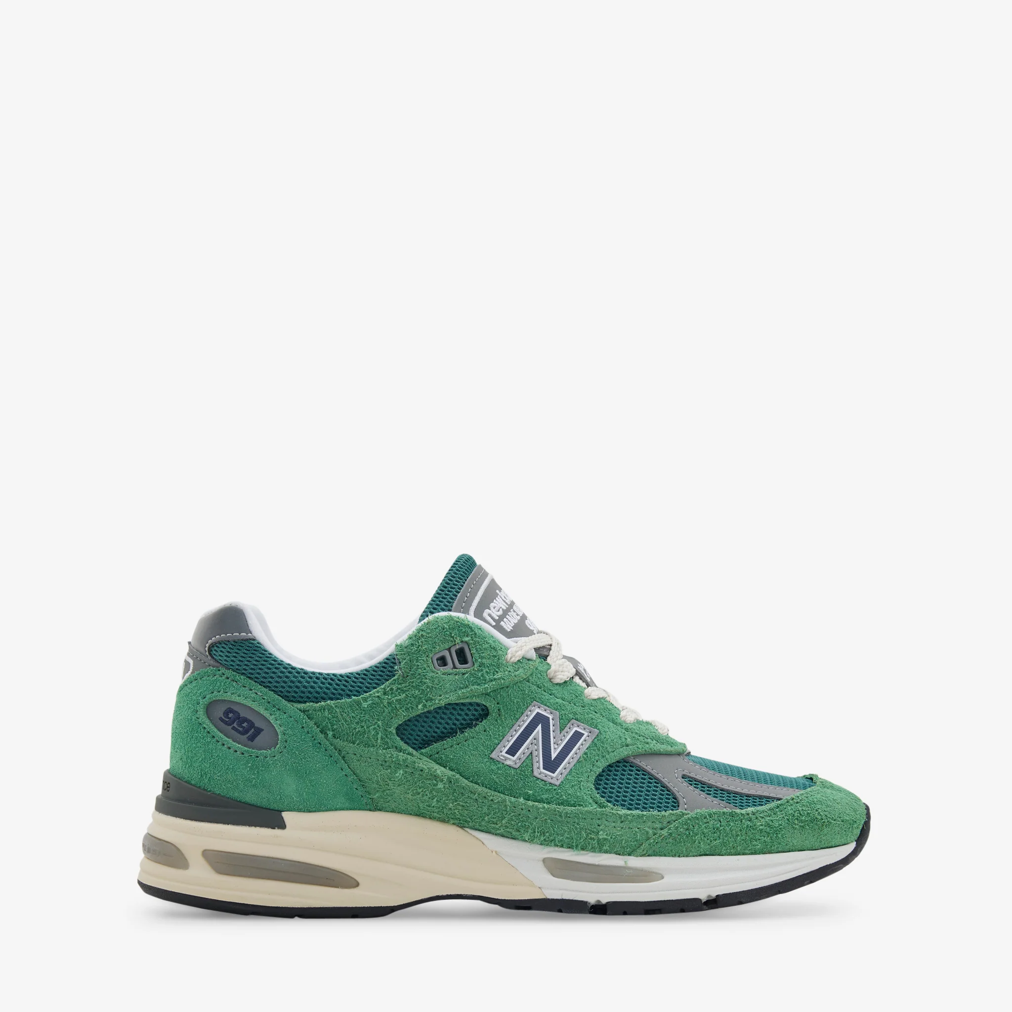 Made in UK 991v2 Mineral Green | Comfrey | Moon Mist - Image 2