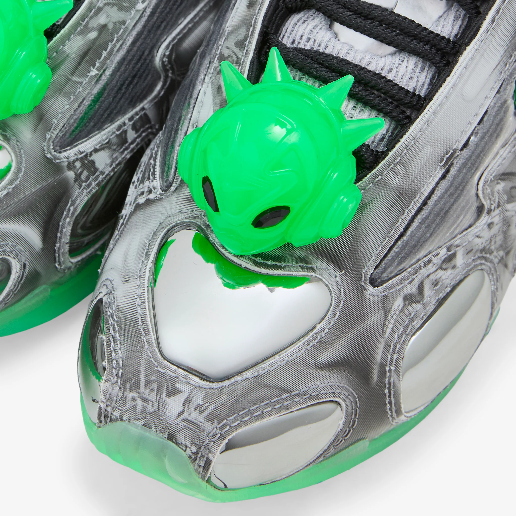 WINDOWSEN x Women's Air Max Muse Metallic Silver | Rage Green | Anthracite - Image 5